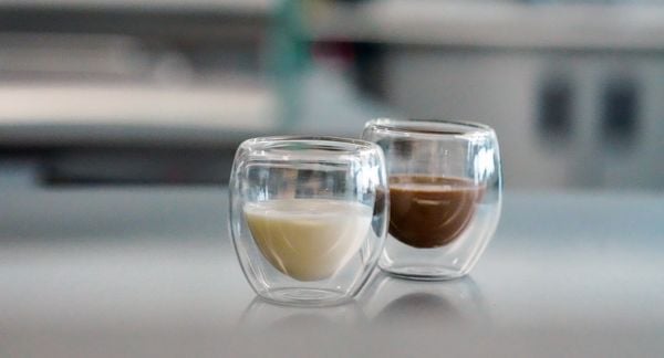 雀巢,完美日,牛奶