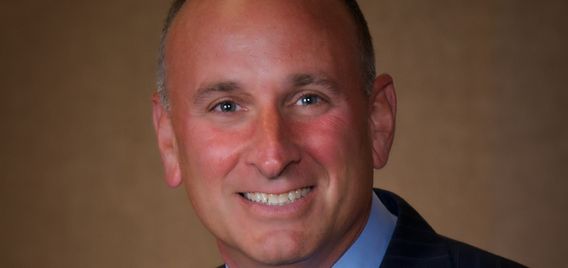 弗兰克福德糖果公司的斯图尔特·塞勒尼克