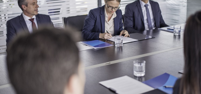 故事图片“width=