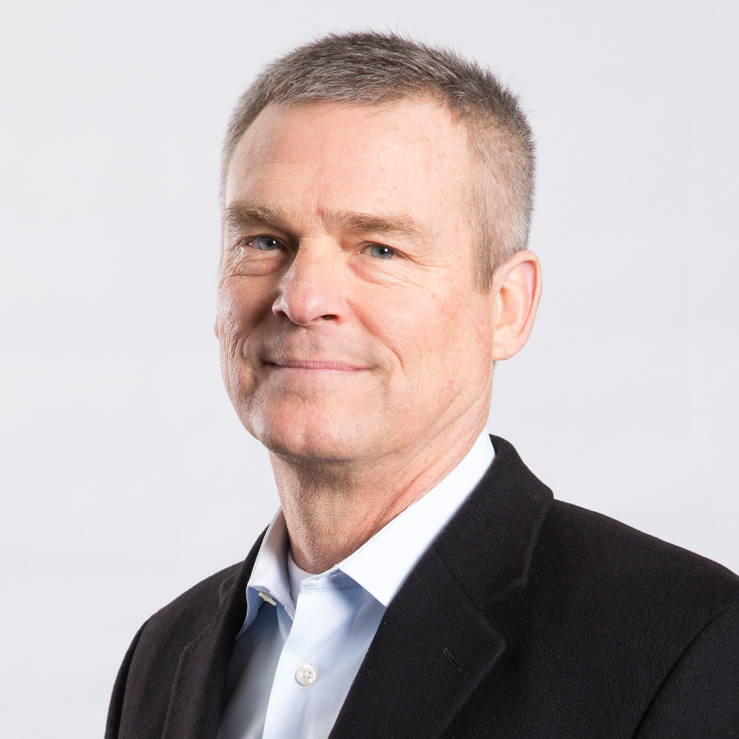 迈克罗布纳，企业食品安全和监管事务的VP，未来食品科学